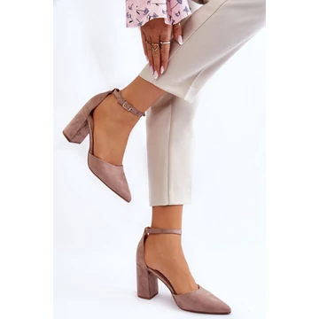 Magassárkú körömcipő model 176243 Step in style