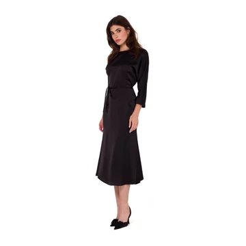 Estélyi ruha model 185475 Makover