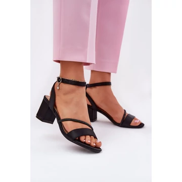 Magassarkú szandál model 213009 Step in style