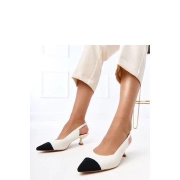 Magassarkú körömcipő model 215608 PRIMO