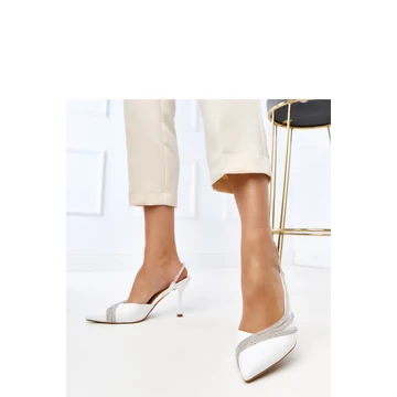 Magassarkú szandál model 215611 PRIMO