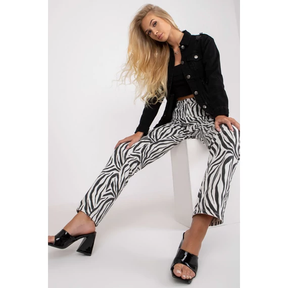 Dzseki model 184560 Rue Paris