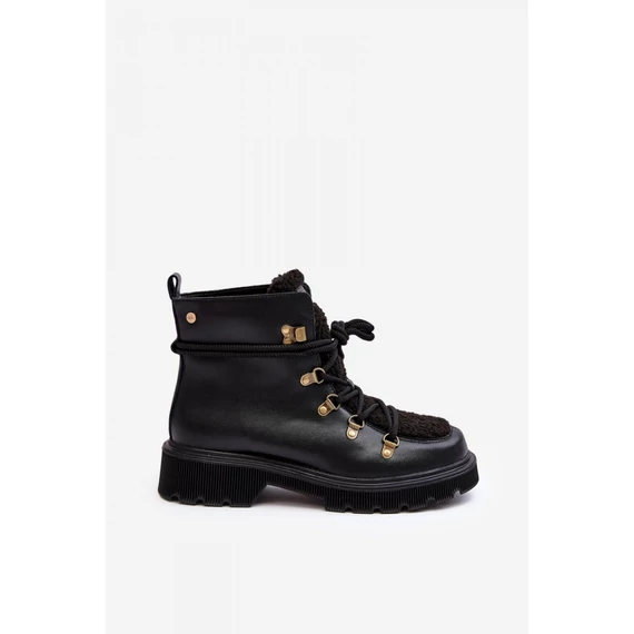 Bakancs model 190716 Step in style