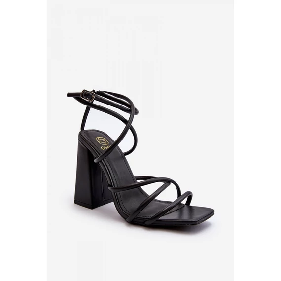 Magassarkú szandál model 193936 Step in style