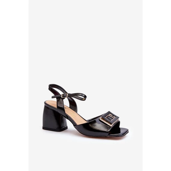 Magassarkú szandál model 196646 Step in style