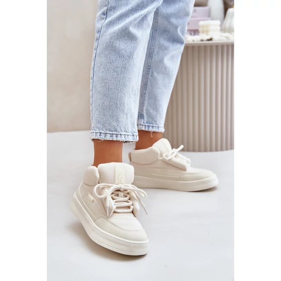 Sport cipő model 202233 Step in style
