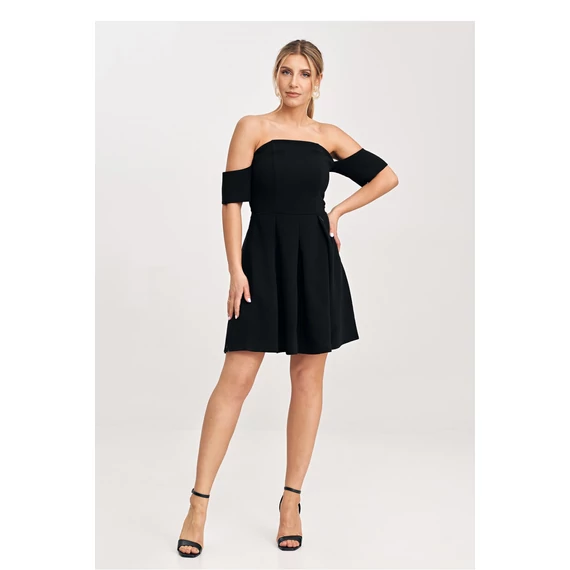 Estélyi ruha model 204343 Figl