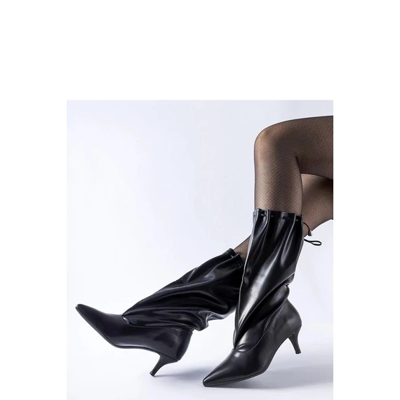 Stiletto sarkú csizma model 204478 Solea