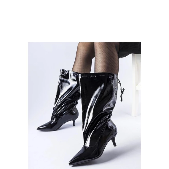 Magassarkú bokacsízma model 204743 Solea
