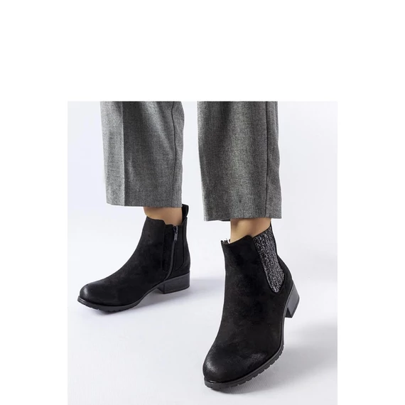 Magassarkú bokacsízma model 204748 Solea