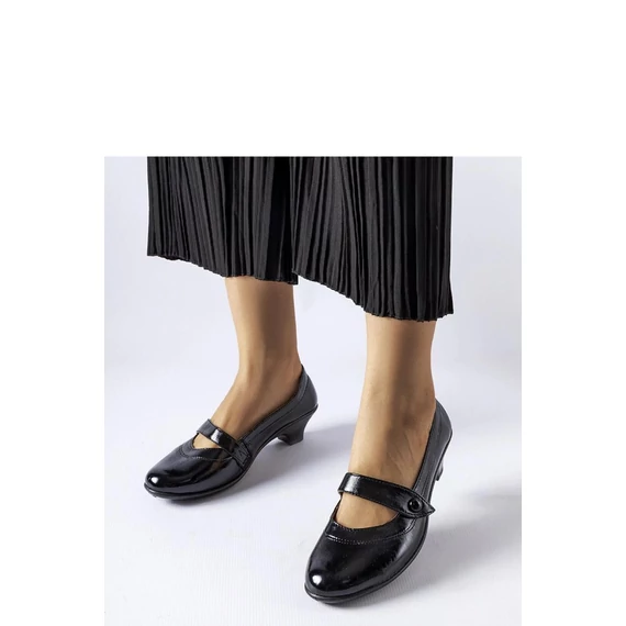 Magassarkú bokacsízma model 204768 Solea