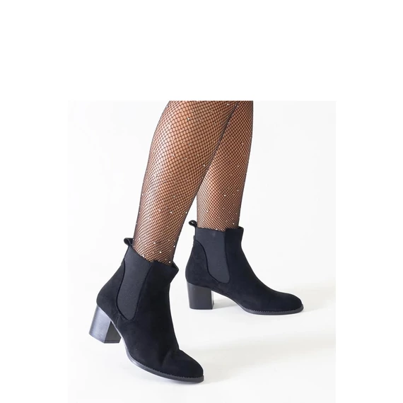 Magassarkú bokacsízma model 205034 Solea