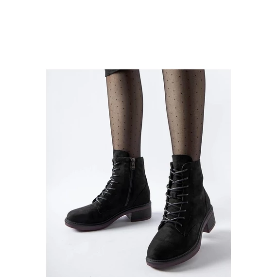 Magassarkú bokacsízma model 205084 Solea
