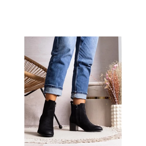 Magassarkú bokacsízma model 206447 Solea