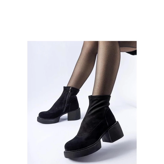 Magassarkú bokacsízma model 206495 Solea