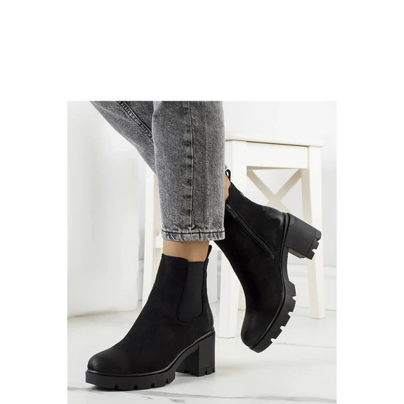 Magassarkú bokacsízma model 207093 Solea