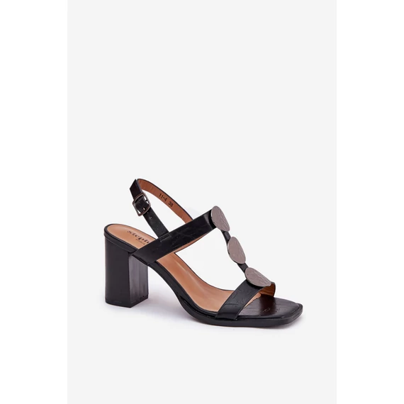 Magassarkú szandál model 209918 Step in style