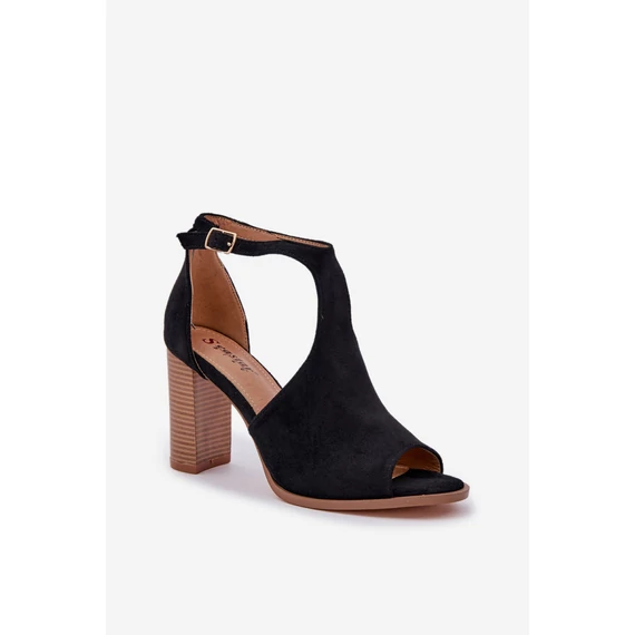 Magassarkú szandál model 210155 Step in style