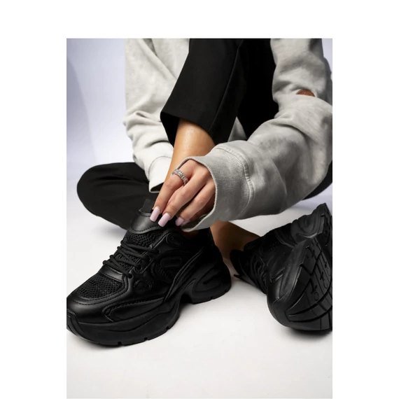 Sportcipő model 210570 Inello