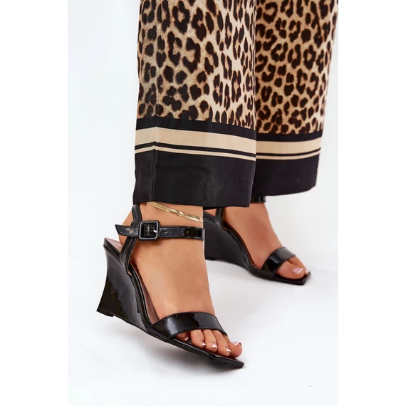 Telitalpú model 210798 Step in style