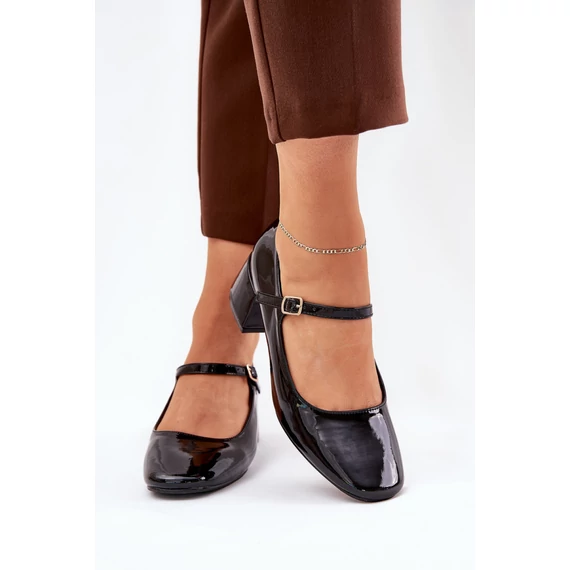 Magassarkú körömcipő model 211080 Step in style