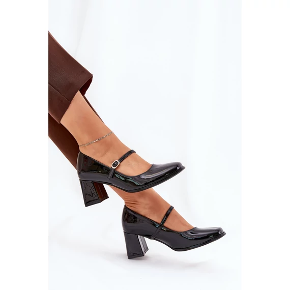 Magassárkú körömcipő model 211087 Step in style