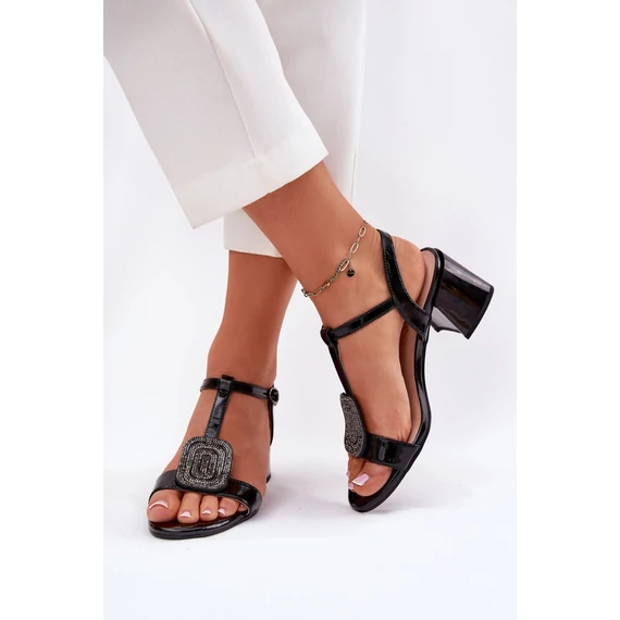 Magassarkú szandál model 213183 Step in style