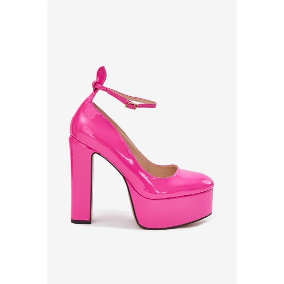 Magassárkú körömcipő model 213887 Step in style