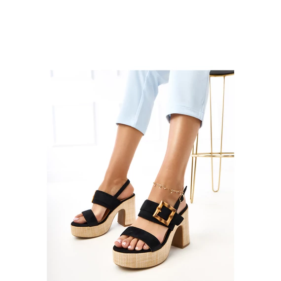 Magassarkú szandál model 215595 PRIMO