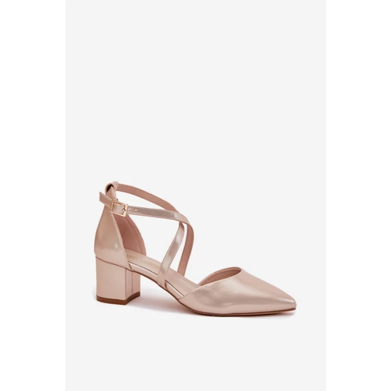 Magassárkú körömcipő model 215685 Step in style