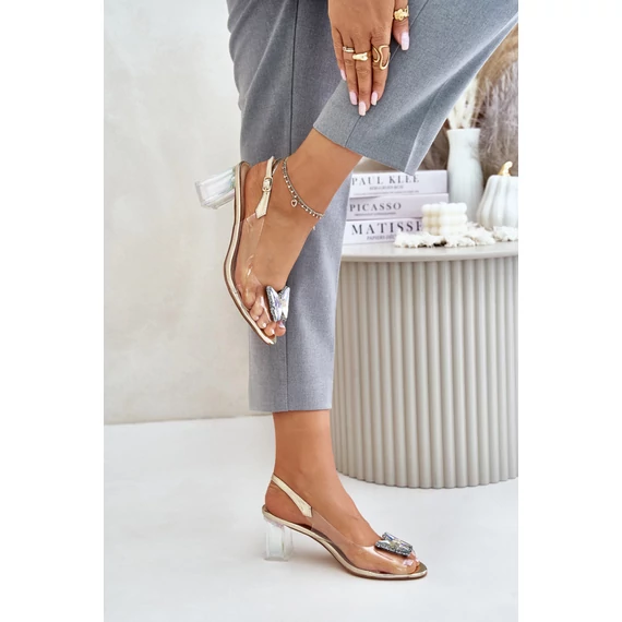 Magassarkú szandál model 215721 Step in style