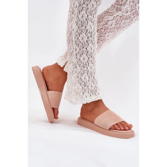 Papucs model 215739 Step in style