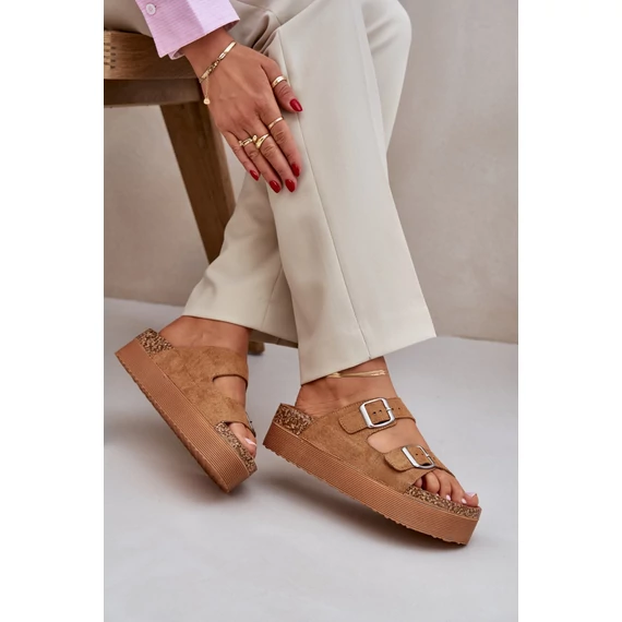 Papucs model 215955 Step in style