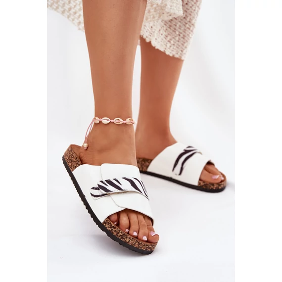 Papucs model 215968 Step in style
