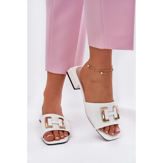 Papucs model 215982 Step in style
