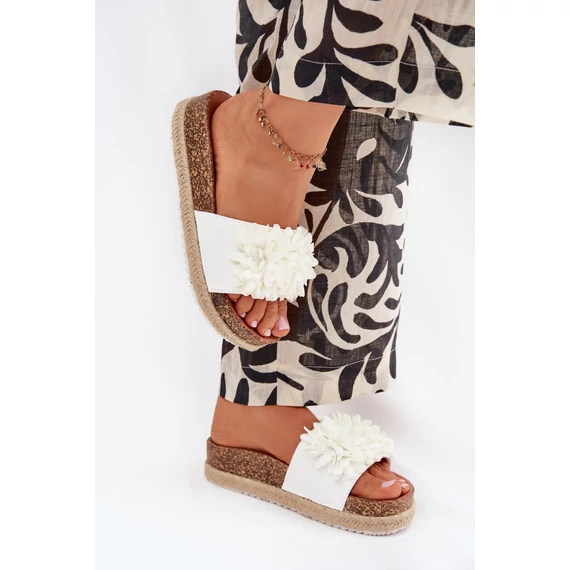 Papucs model 216068 Step in style