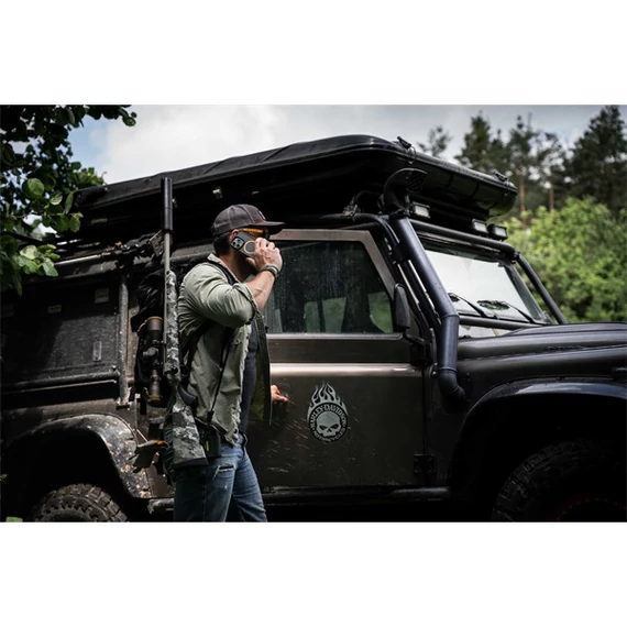Tactical MagForce Hyperstealth 2.0 Apple iPhone 15 Pro tok, fekete/sárga